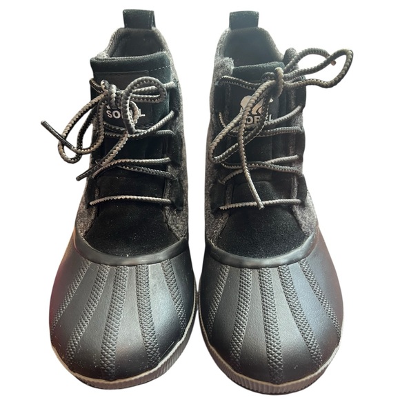 SOREL Out N About III Duck Boot EUC Barely Worn! 9.5 - Picture 6 of 11